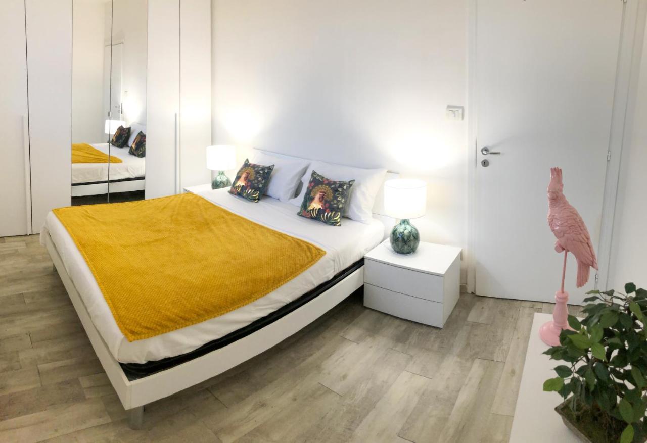 Familybo Apartments Bologna Delight - Front Station 외부 사진